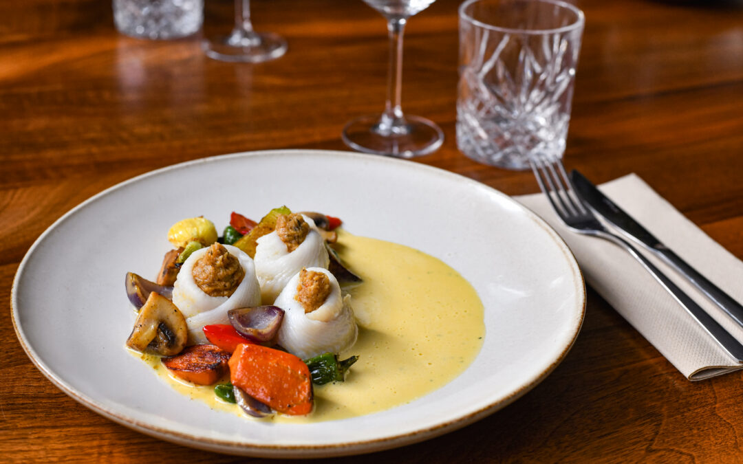 Roladki z soli z musem pomidorowym