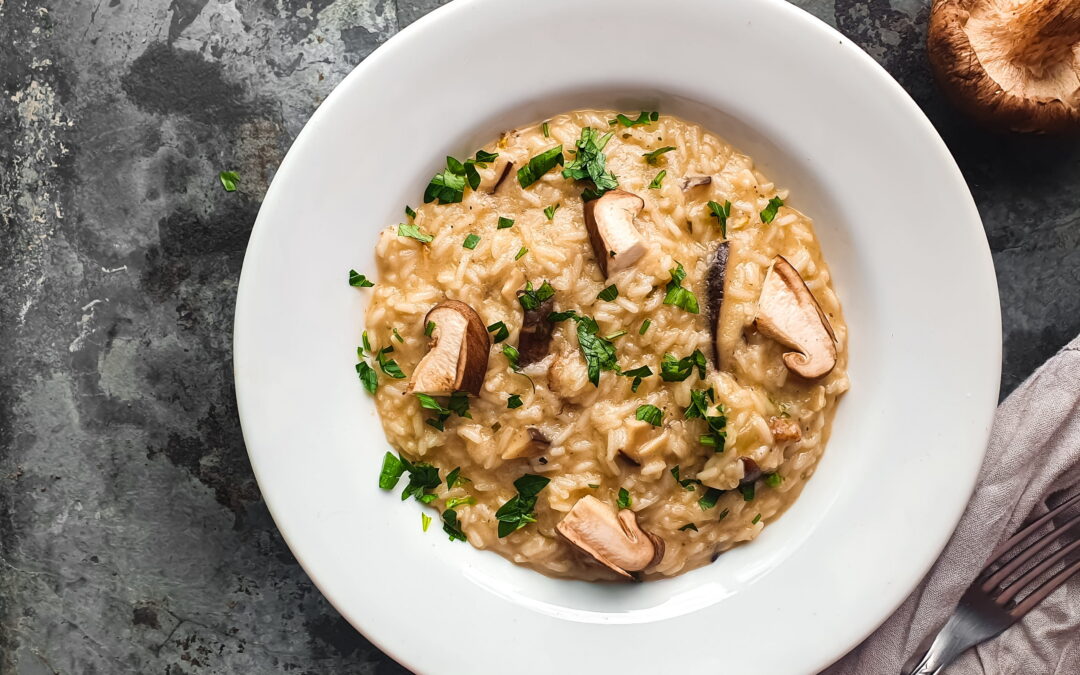 Przepis: Risotto grzybowe z&nbsp;pastą z&nbsp;pieczarką i&nbsp;borowikiem